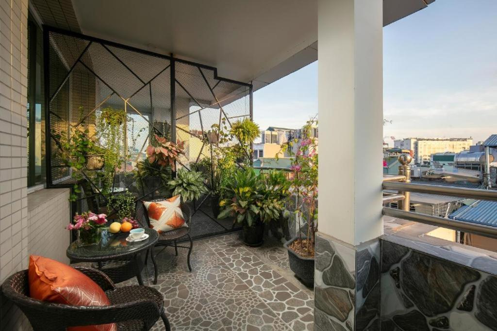 San Premium 4* Hanoi